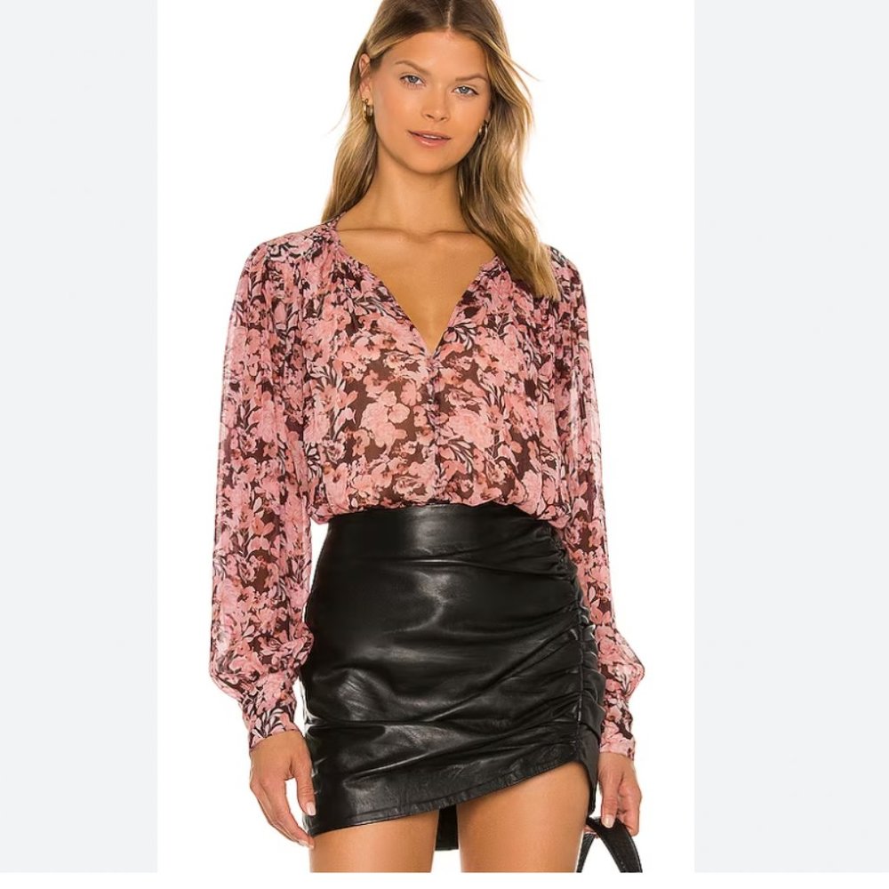 Velvet by Graham & Spencer Miley Floral Blouse Pink Size S NWT